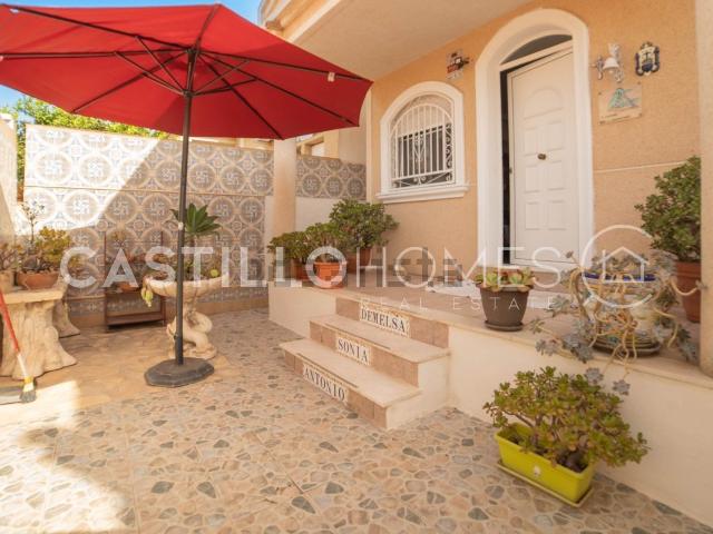 Chalet, Aguas Nuevas, Torrevieja
