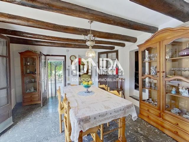 Chalet, Ager