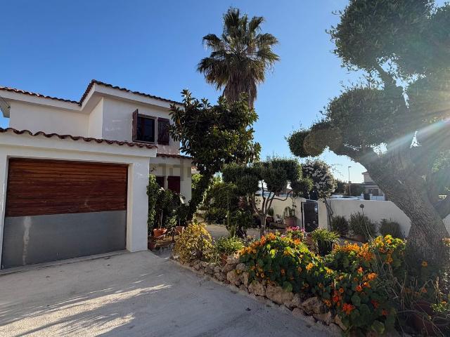 Chalet, Altafulla