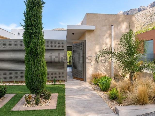 Chalet, Altea