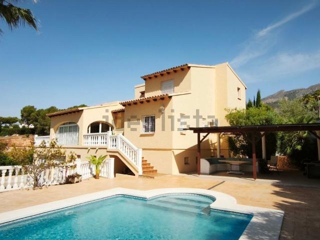 Chalet, Altea