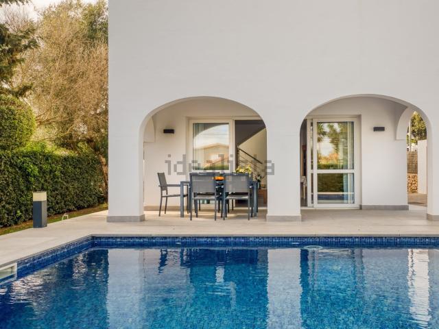 Chalet, Alaior
