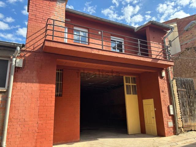 Chalet, Albesa