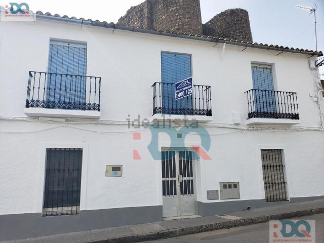 Chalet, Alburquerque