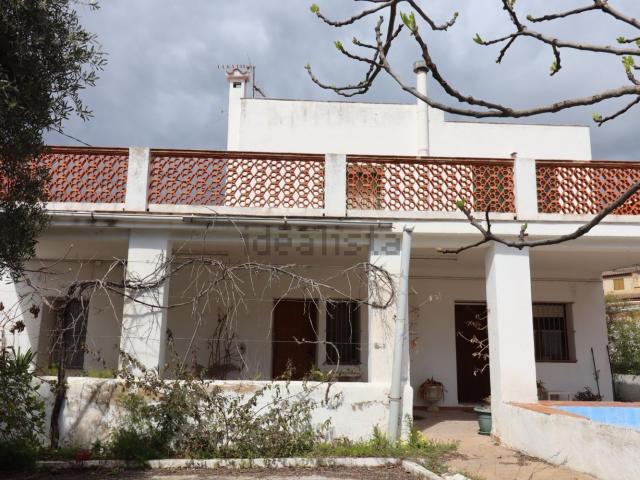 Chalet, Alcanar