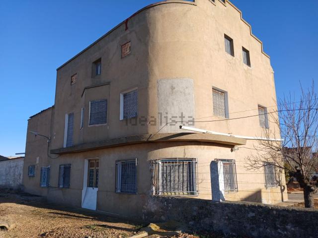 Chalet, Alcalá del Jucar