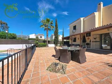 Chalet, Alcaucín