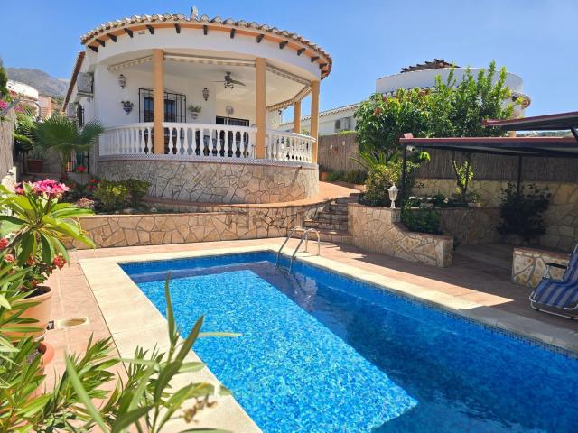 Chalet, Alcaucín