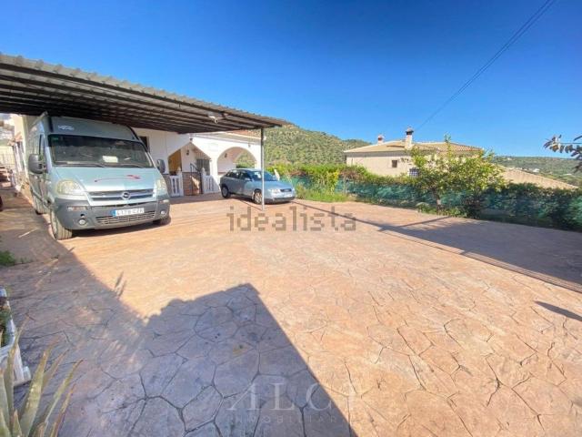 Chalet, Alcaucín