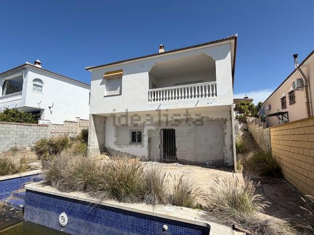 Chalet, Alcaucín