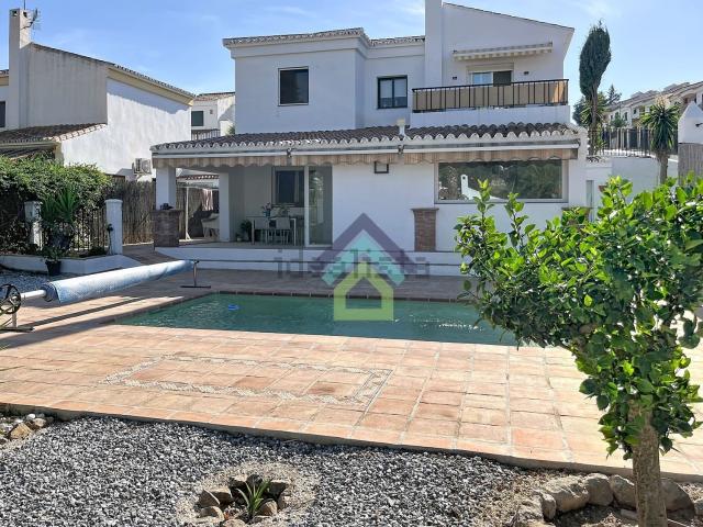 Chalet, Alcaucín