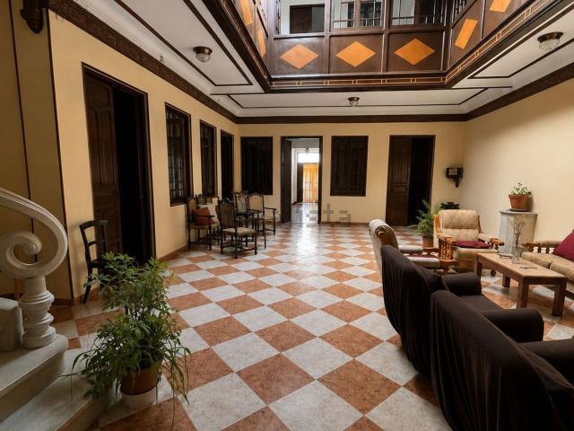 Chalet, Alcazar de San Juan