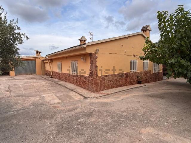 Chalet, Alcora