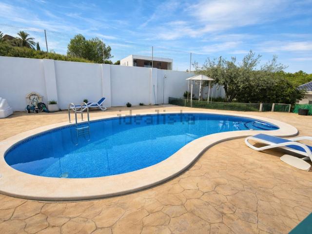 Chalet, Alcora