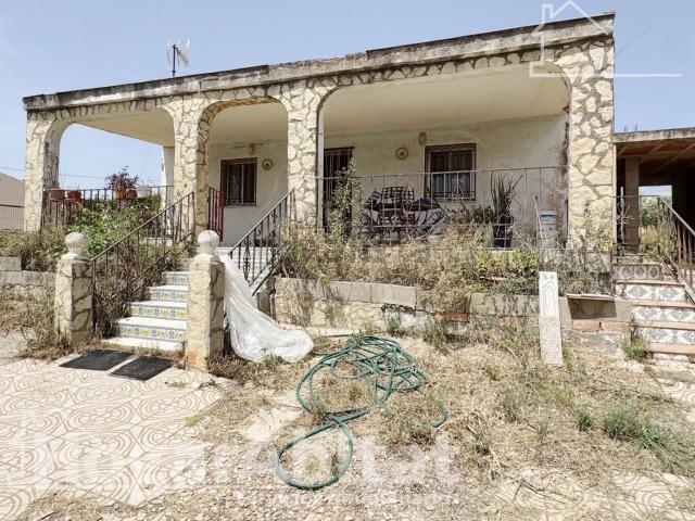 Chalet, Alcora