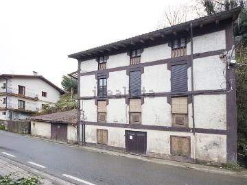 Chalet, Alegia
