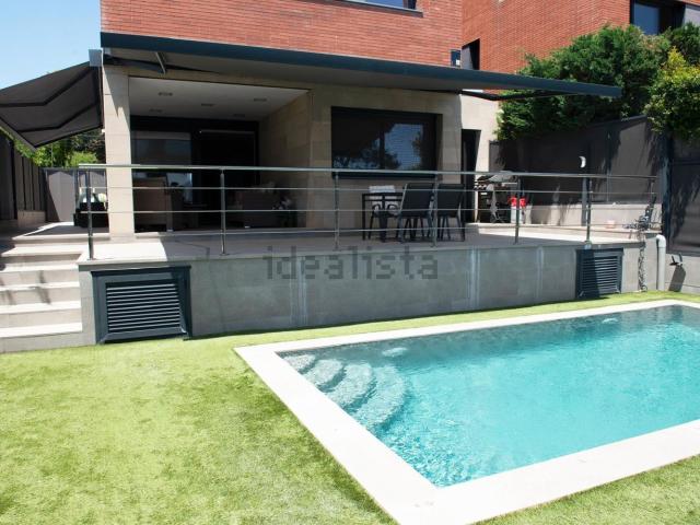 Chalet, Alella