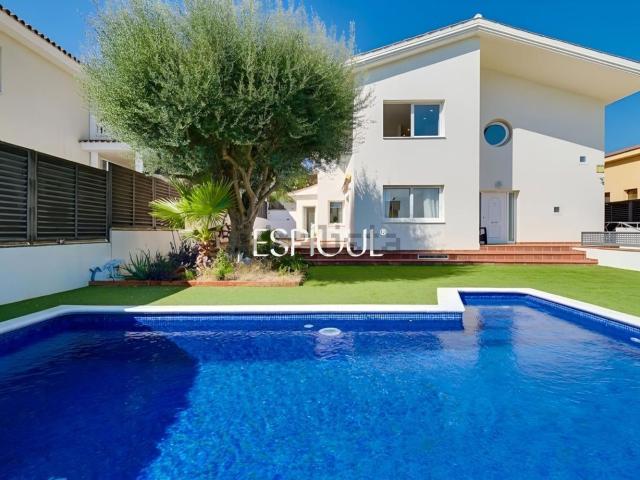 Chalet, Alella