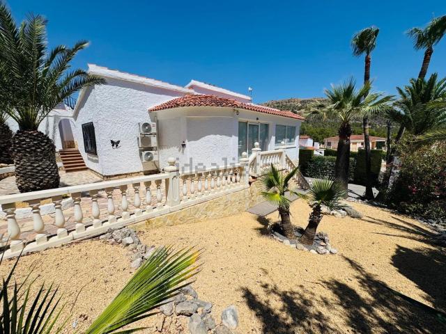 Chalet, Alfaz del Pi