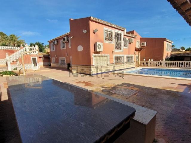 Chalet, Alfaz del Pi