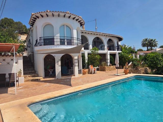 Chalet, Alfaz del Pi