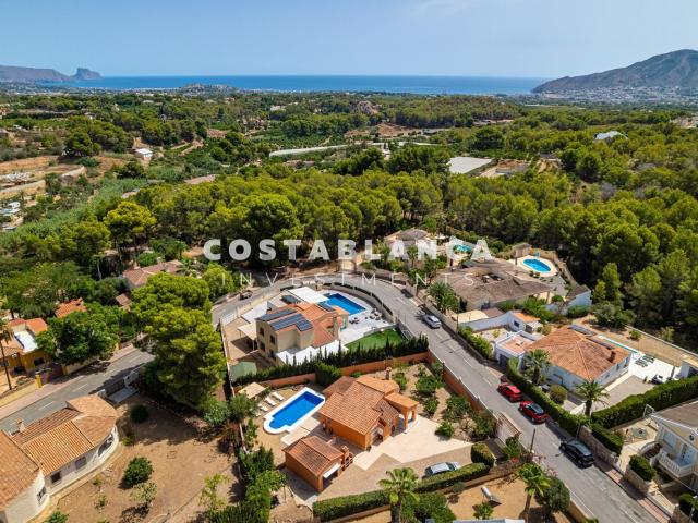 Chalet, Alfaz del Pi