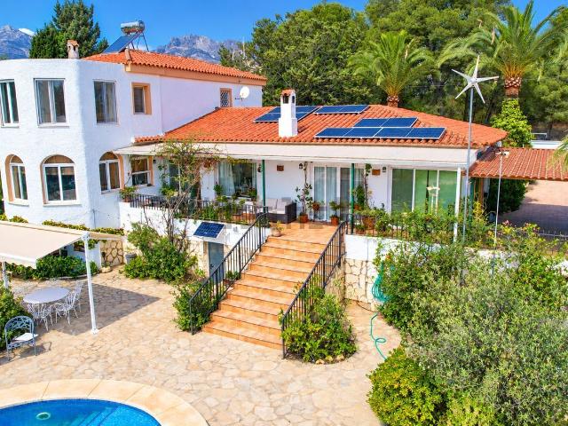 Chalet, Alfaz del Pi