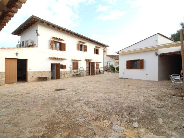 Chalet, Algaida