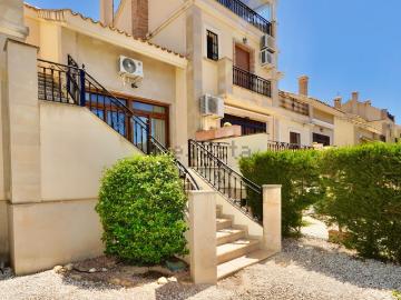 Chalet, Algorfa