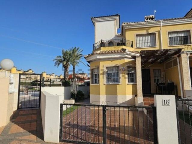 Chalet, Algorfa