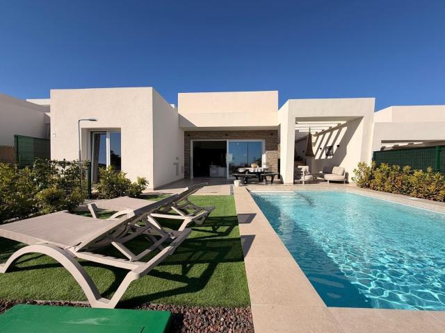 Chalet, Algorfa