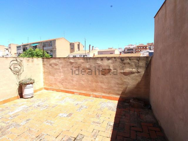 Chalet, Almansa