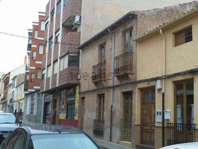 Chalet, Almansa