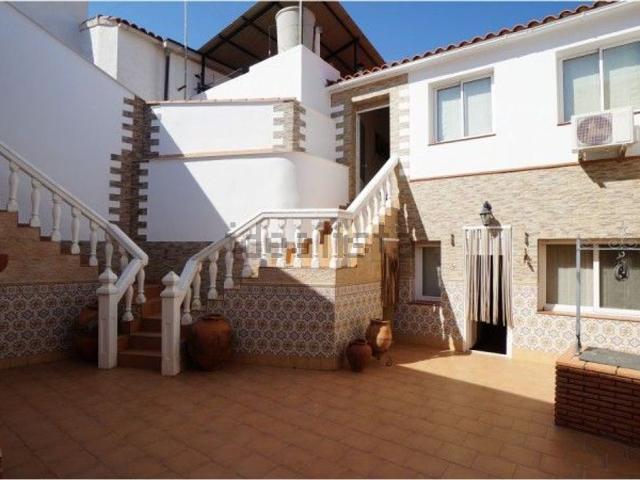 Chalet, Almadén