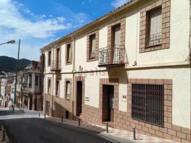 Chalet, Almadén
