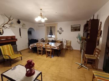Chalet, Almodovar del Campo