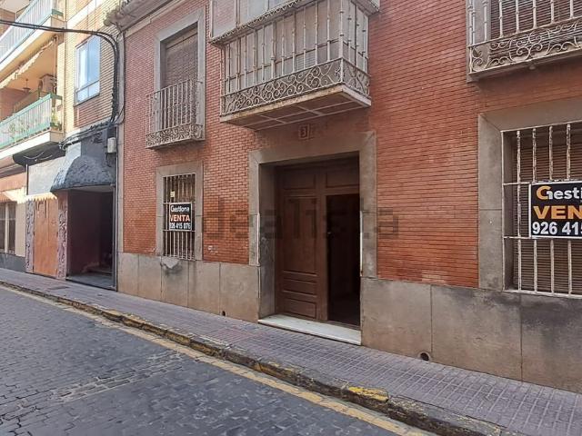 Chalet, Almodovar del Campo