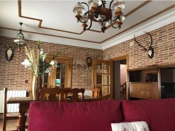Chalet, Almodovar del Campo