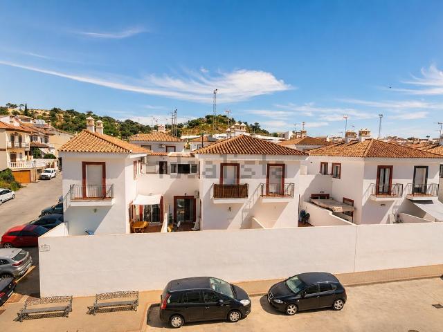 Chalet, Almogía