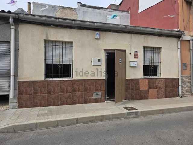 Chalet, Almoradí
