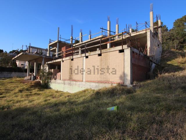 Chalet, Almoster