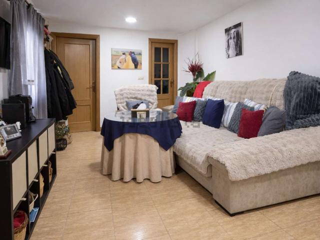 Chalet, Alpera