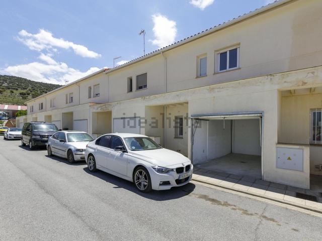 Chalet, Alquife