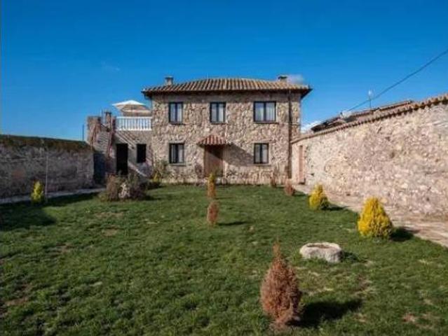 Chalet Alquiler Gemuño, Gemuño
