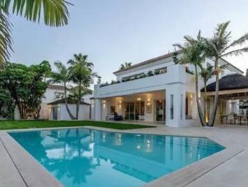 Chalet Alquiler Estepona, El Paraíso Atalaya Benamara