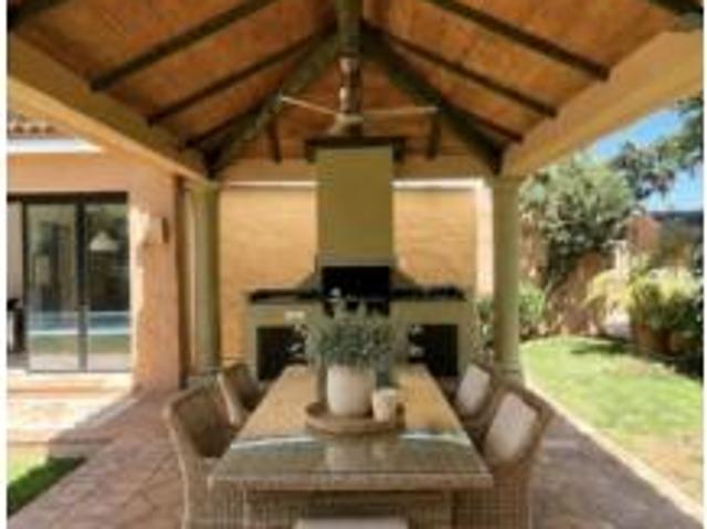 Chalet Alquiler Estepona, El Paraíso Atalaya Benamara