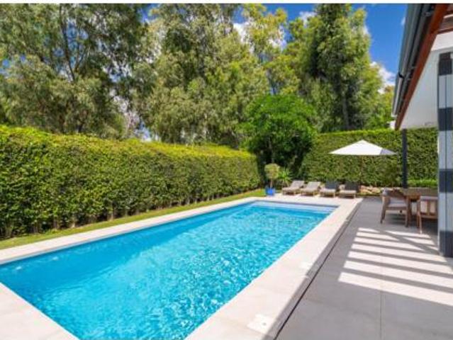 Chalet Alquiler Estepona, El Paraíso Atalaya Benamara