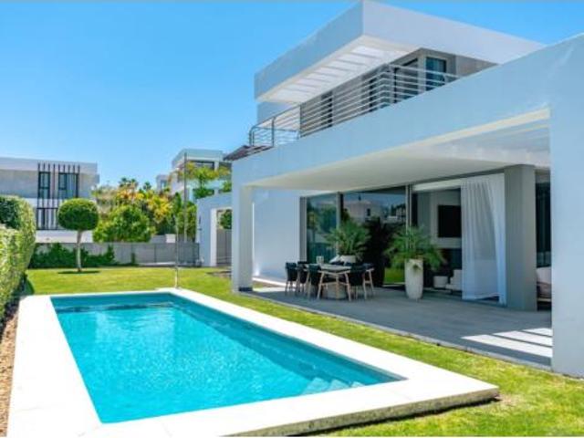 Chalet Alquiler Estepona, Estepona