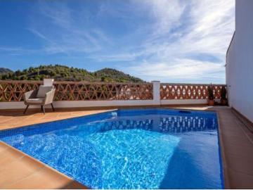 Villa en alquiler en La Noria, Nerja