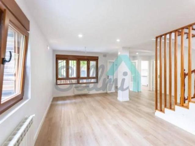Chalet Alquiler Oviedo, Ciudad Naranco Vallobín
